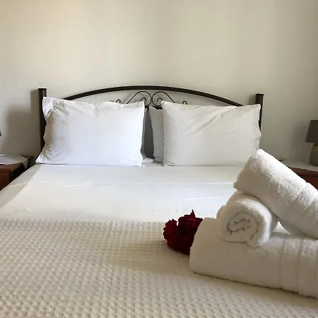 بيت للعطل Deki Holiday Houses PalaiónTsiflíkion