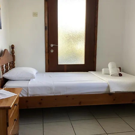 بيت للعطل Deki Holiday Houses PalaiónTsiflíkion